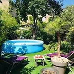לינה וארוחת בוקר La Maison Des Roses