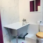 לינה וארוחת בוקר La Maison Des Roses