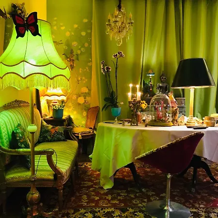 La Maison Des Roses Мулен