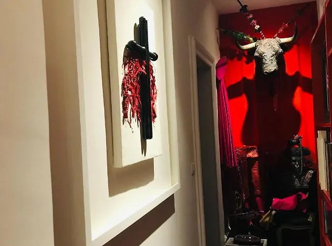 La Maison Des Roses * Moulins (Allier)